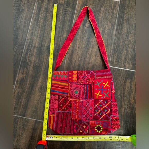 🎨 Handmade Sandur Patchwork Tote Bag from India 🧵✨ - Picture 3 of 7